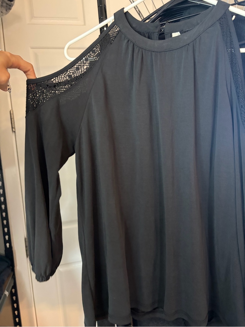 Mudd Black Cold-Shoulder Lace-Trim Long Sleeve Top